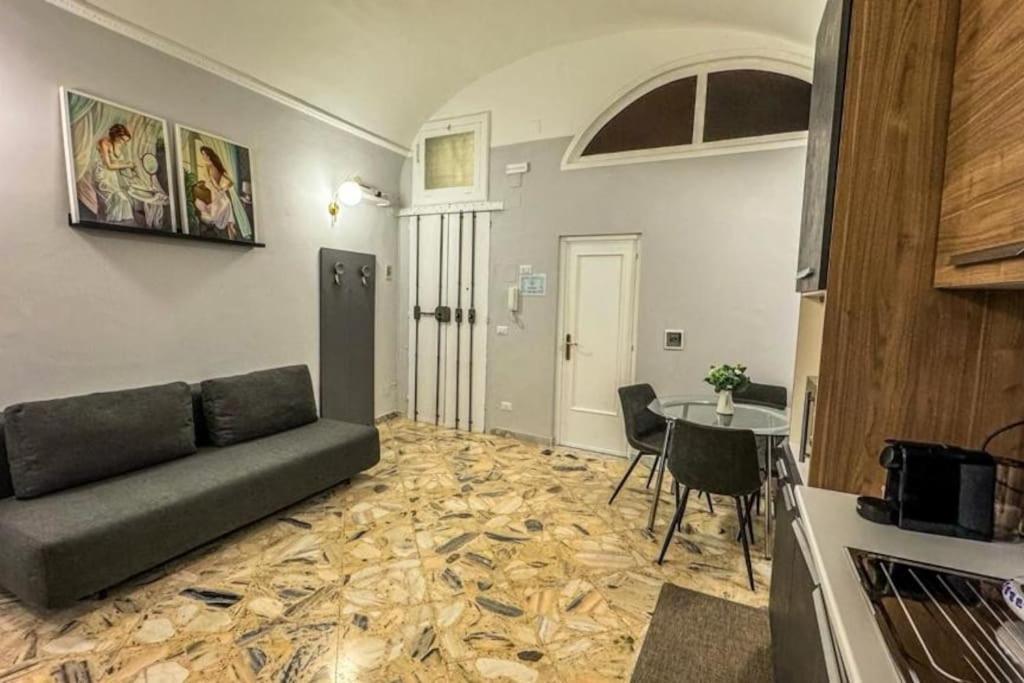 Appartement Casa Gio' 2 Bari Extérieur photo